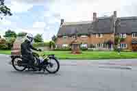 Vintage-motorcycle-club;eventdigitalimages;no-limits-trackdays;peter-wileman-photography;vintage-motocycles;vmcc-banbury-run-photographs